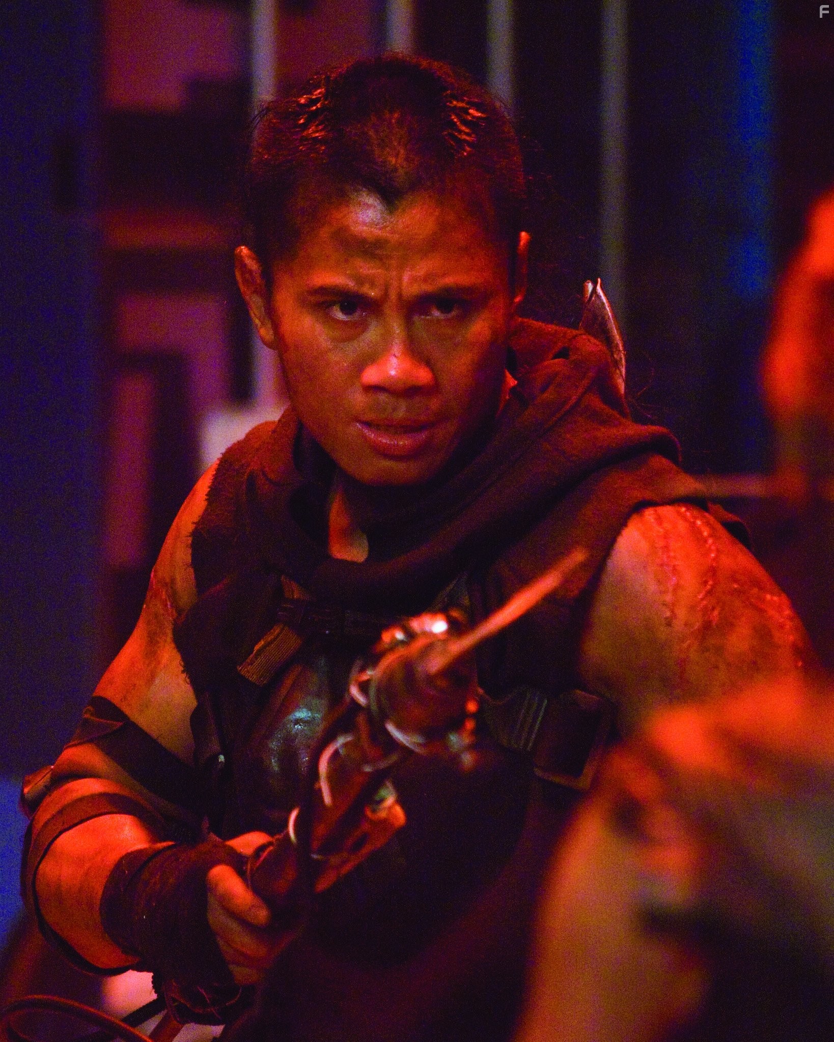 Cung Le in Пандорум (2009)