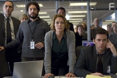Diane Lane and Billy Burke in Не оставляющий следа (2008)