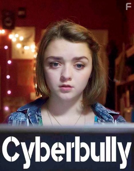 Maisie Williams in Кибер-террор (2015)