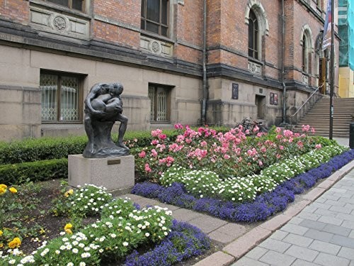 Mysteries at the Museum (2010)