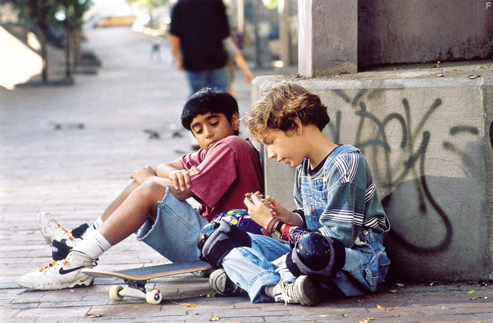 Hal Scardino in Индеец в шкафу (1995)