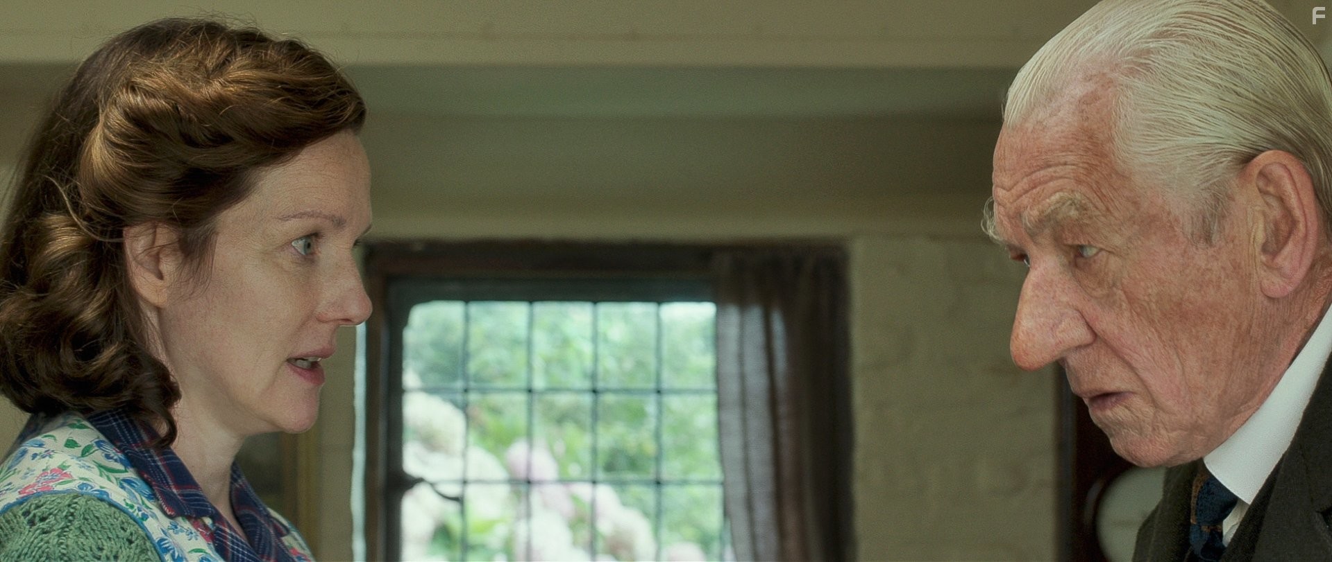 Laura Linney and Ian McKellen in Мистер Холмс (2015)