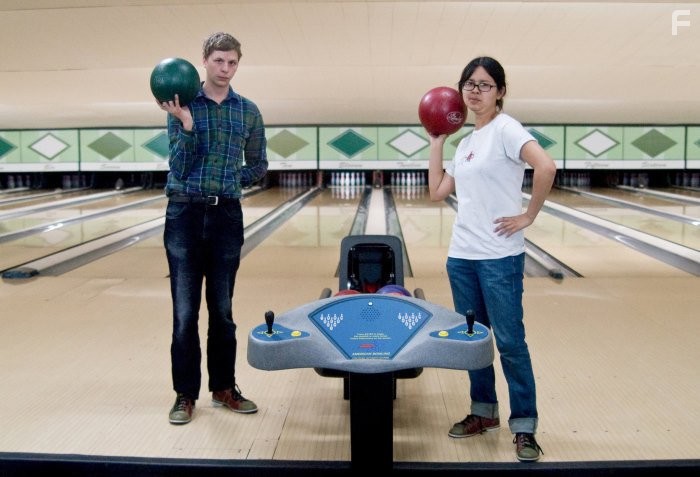 Michael Cera and Charlyne Yi in Бумажное сердце (2009)