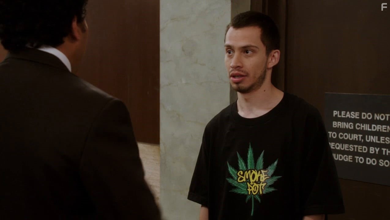 Victor Samuel Lopez and Oscar Nu?ez in Benched (2014)