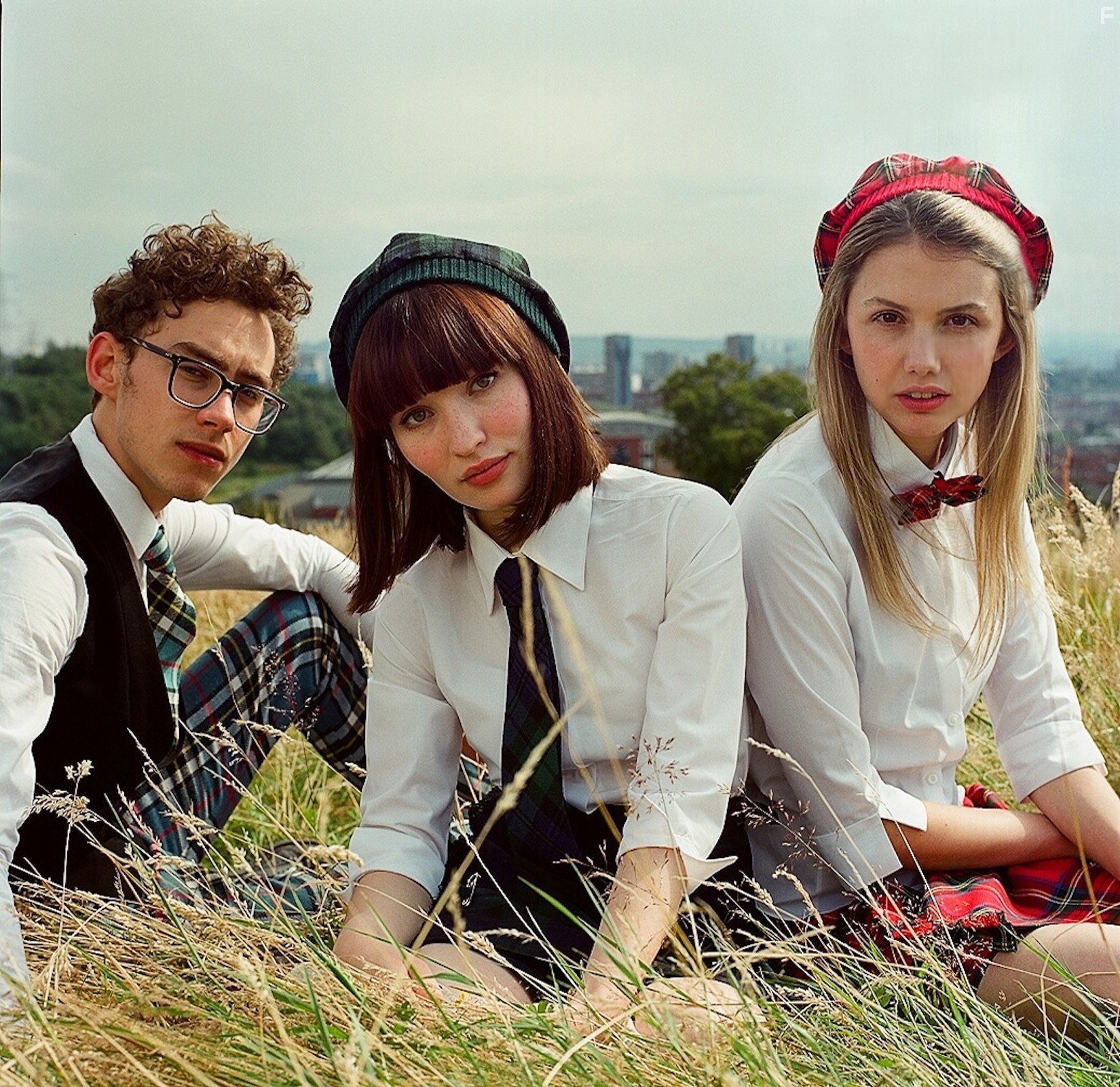 Emily Browning, Hannah Murray, and Olly Alexander in Боже, помоги девушке (2014)