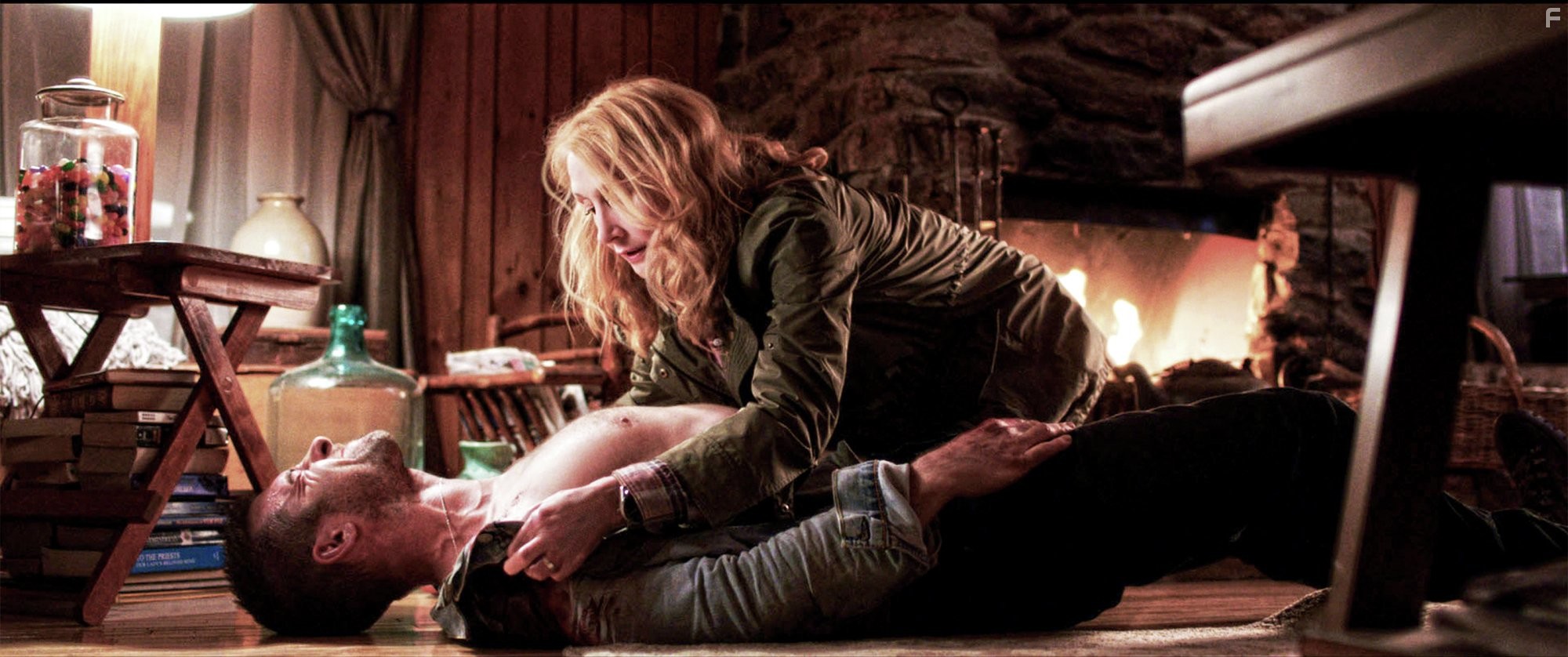 Scott Speedman and Patricia Clarkson in October Gale (2014)