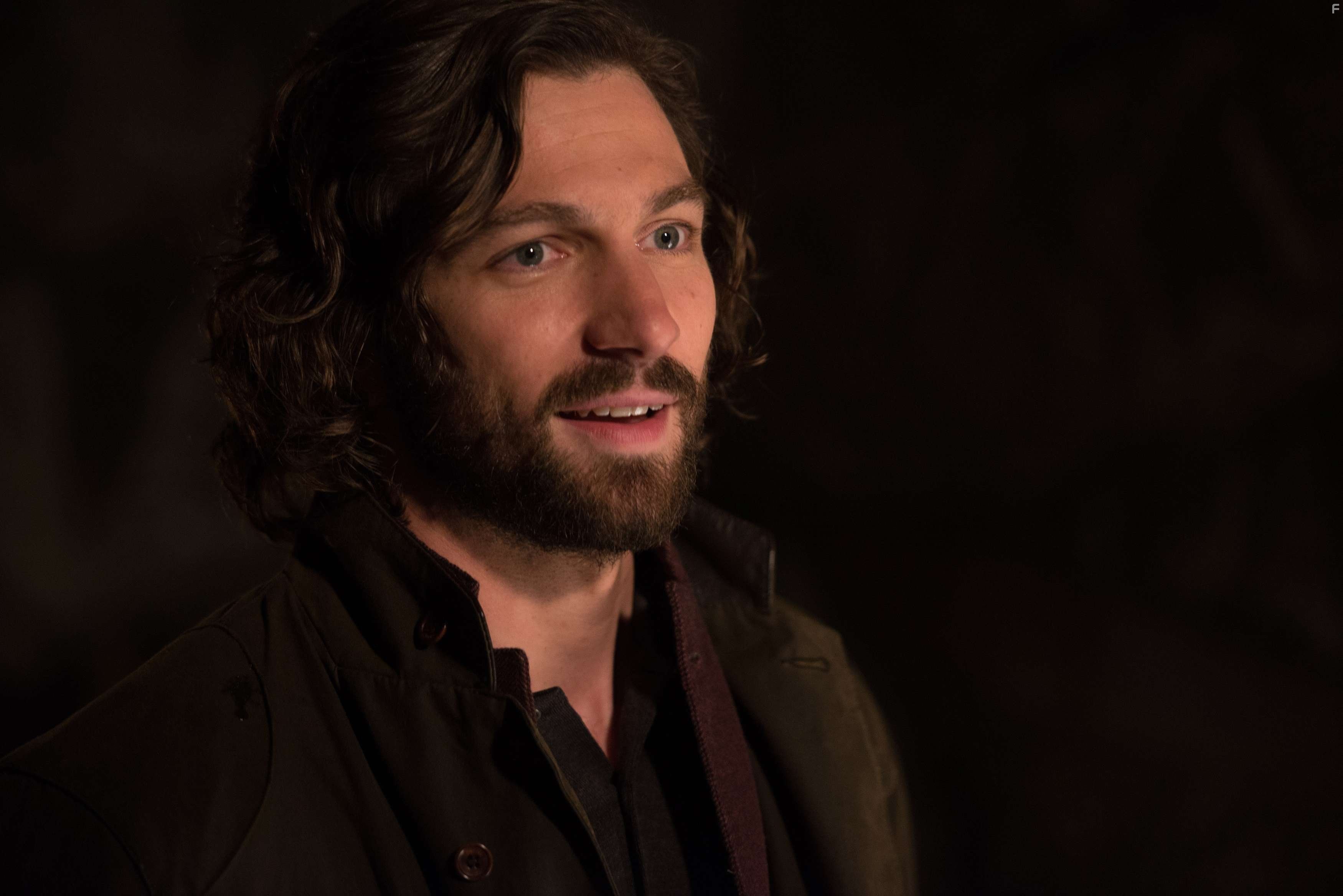 Michiel Huisman in Век Адалин (2015)