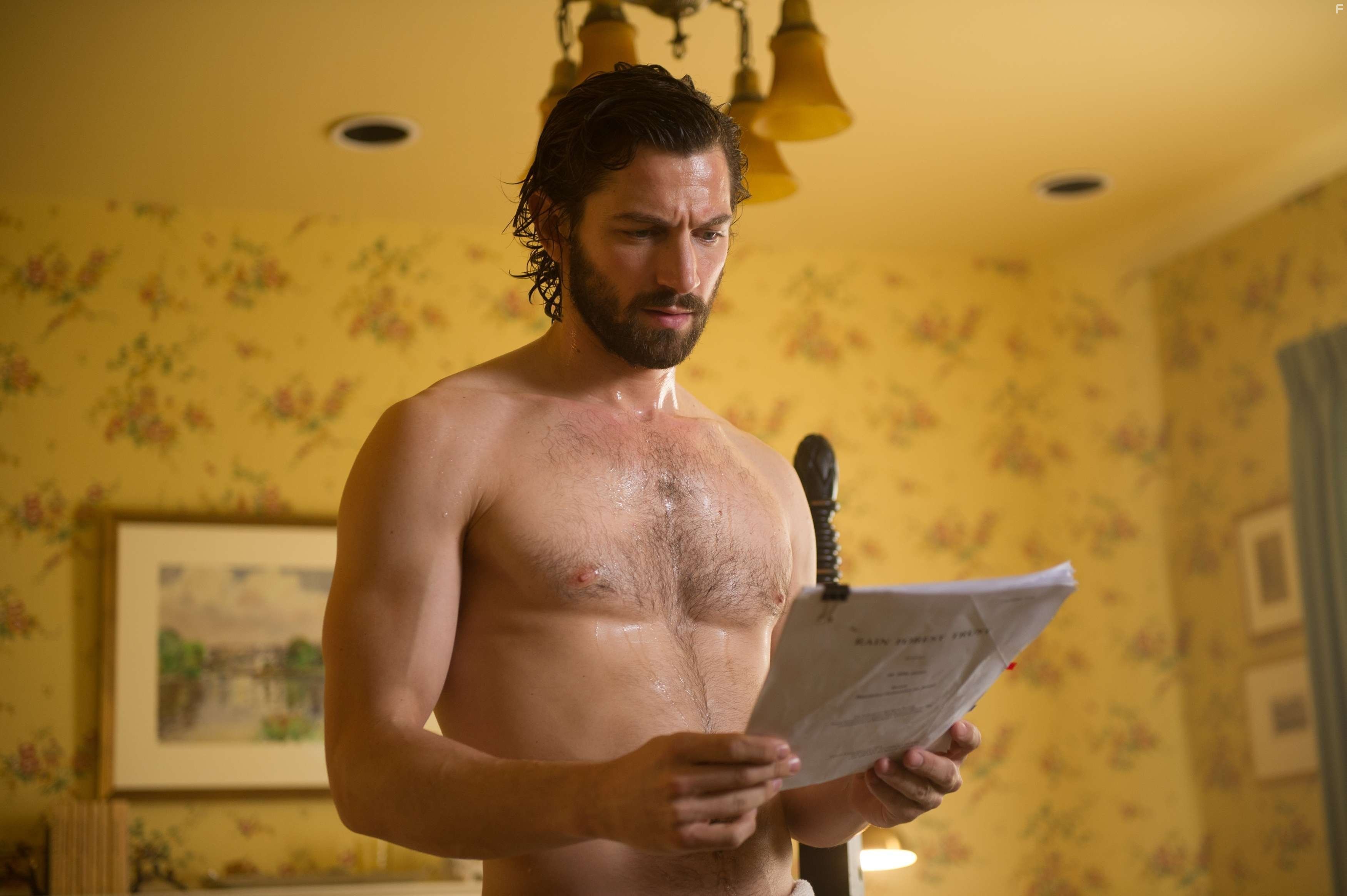Michiel Huisman in Век Адалин (2015)