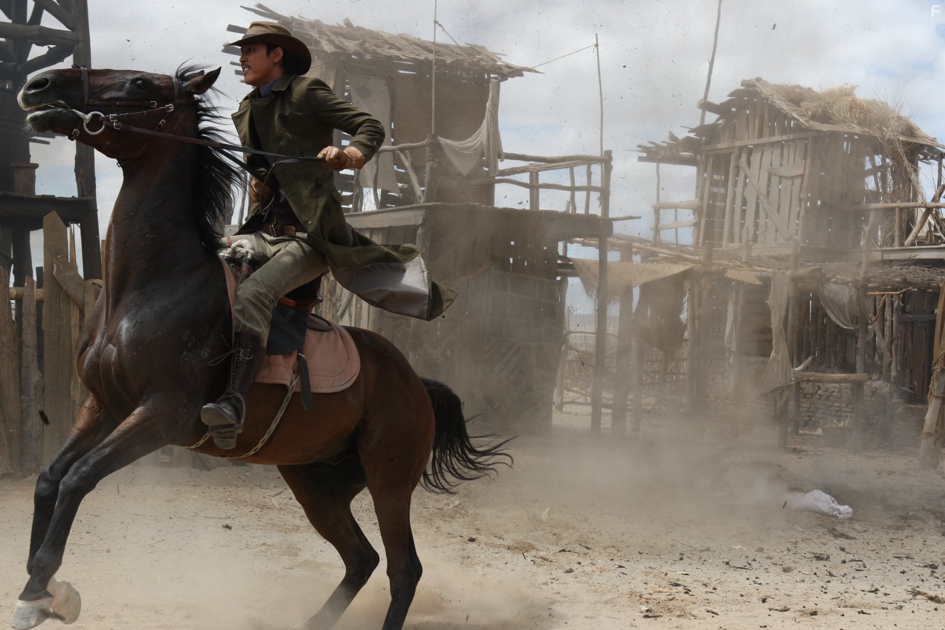 Хороший, плохой, долбанутый (2008)