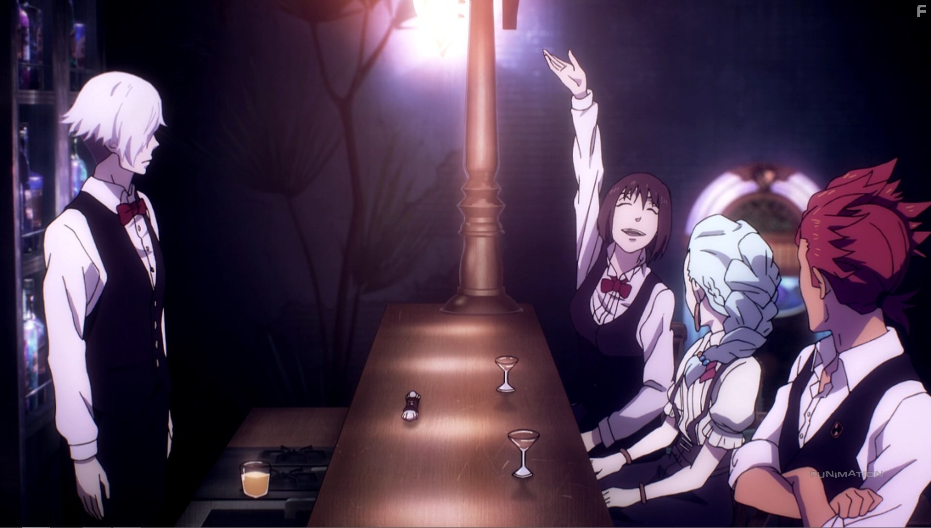 Tomoaki Maeno and Rumi Okubo in Парад смерти (2015)