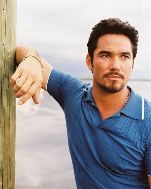 Dean Cain in Внe времени (2003)