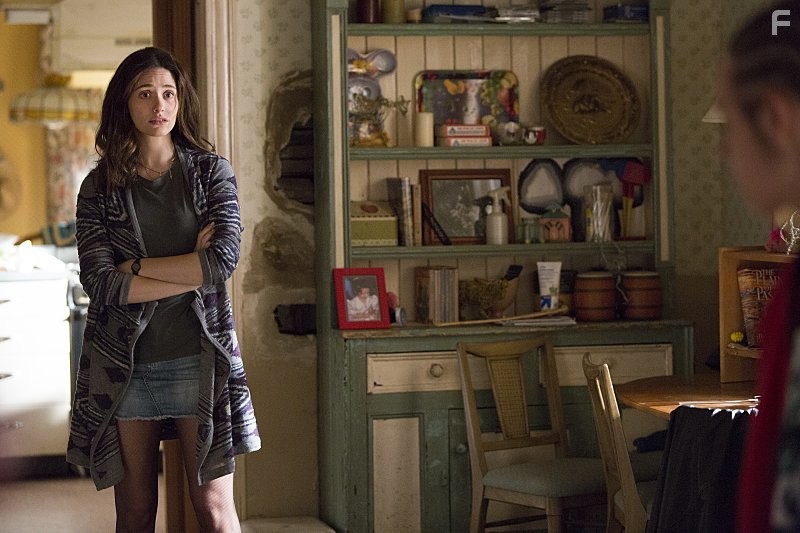 Emmy Rossum in Бесстыдники (2011)