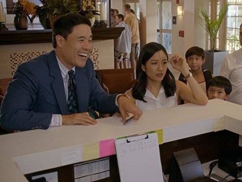 Randall Park, Constance Wu, Forrest Wheeler, and Ian Chen in Трудности ассимиляции (2015)