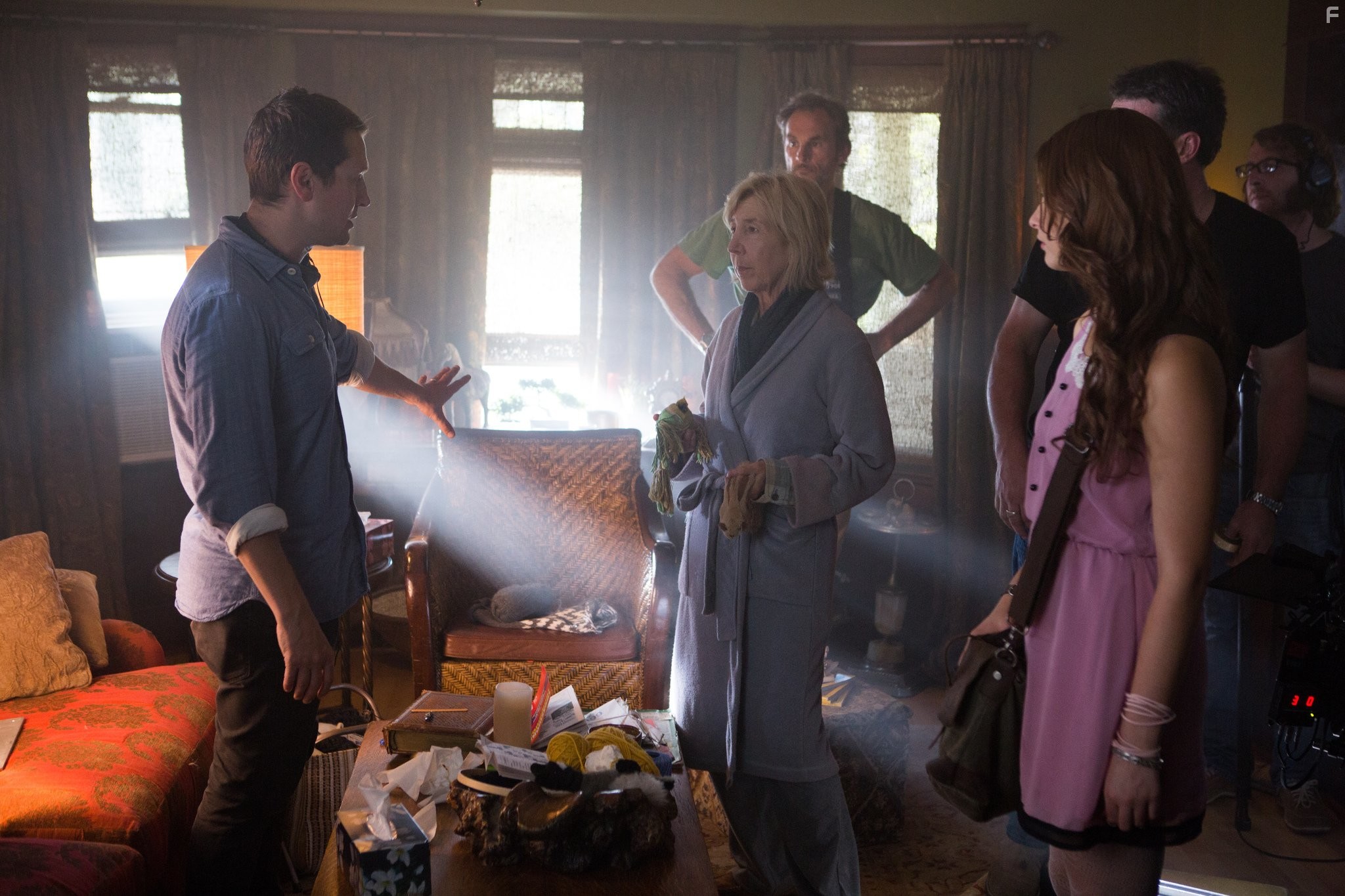 Lin Shaye, Leigh Whannell, and Stefanie Scott in Астрал 3 (2015)