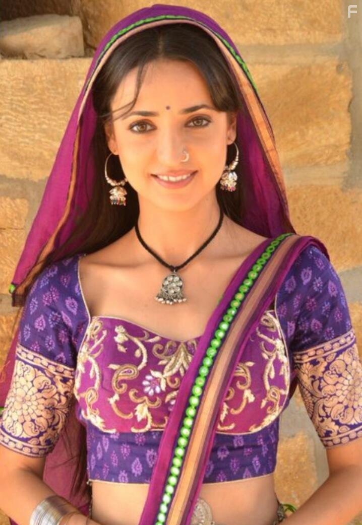 Sanaya Irani in Rang Rasiya (2013)