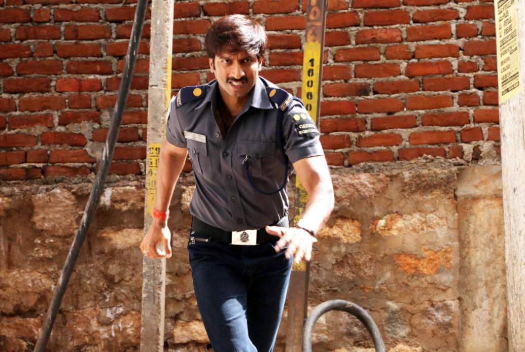 Tottempudi Gopichand in Sahasam (2013)