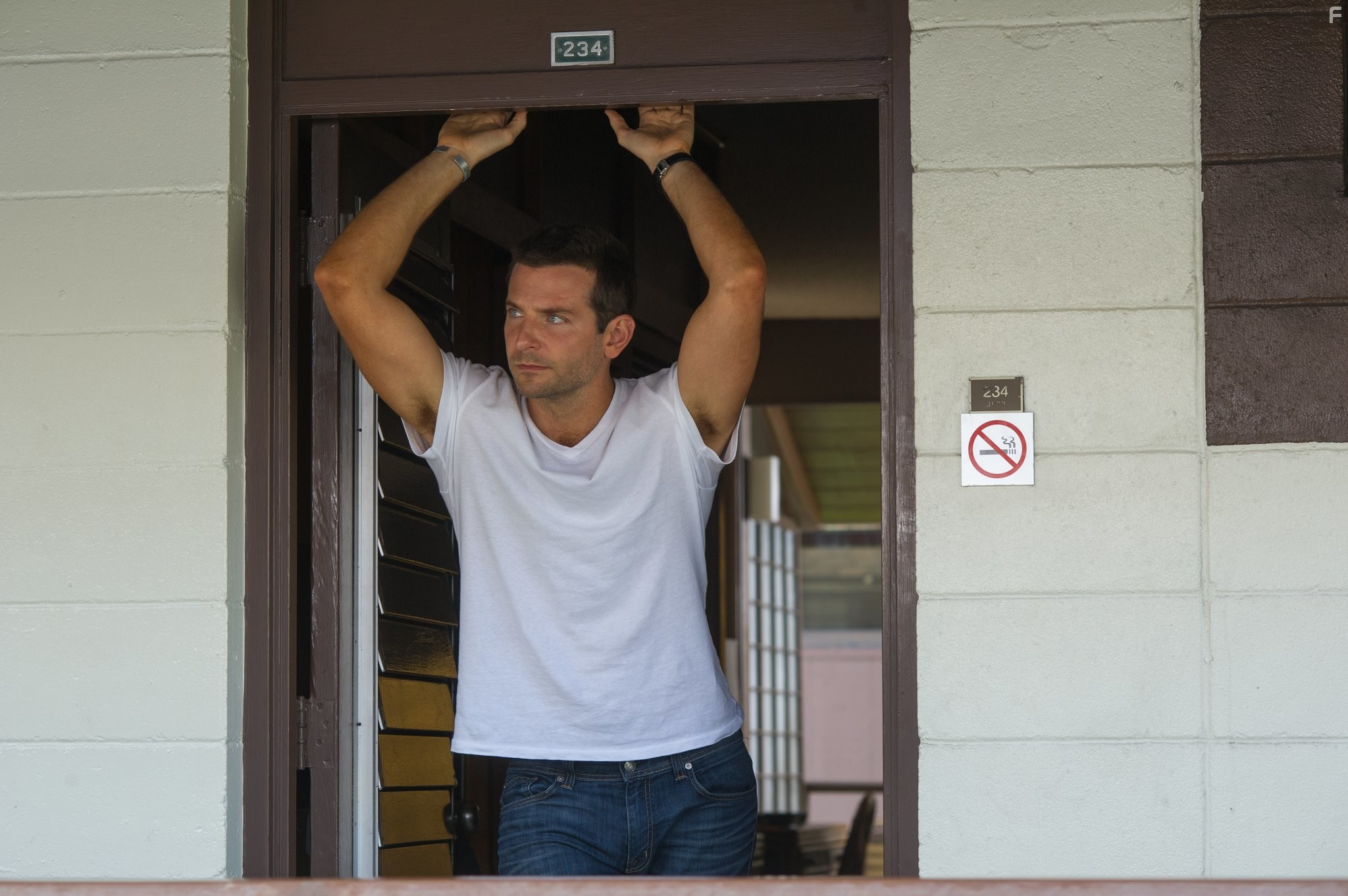 Bradley Cooper in Алоха (2015)