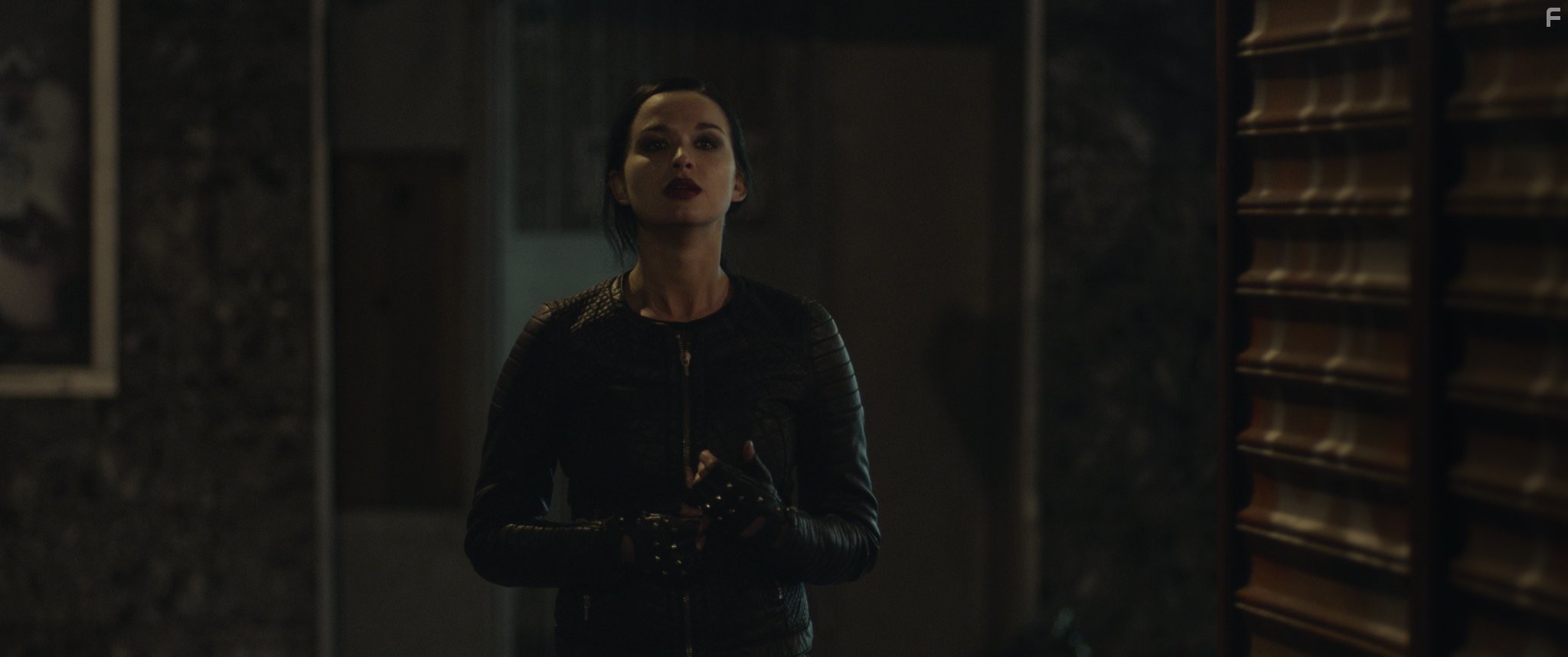 Ashley C. Williams in Julia (2014)