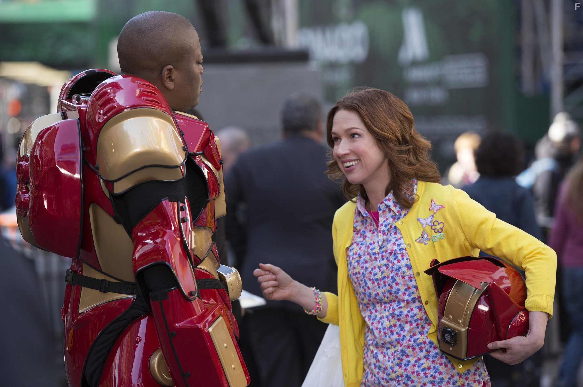 Ellie Kemper and Tituss Burgess in Несгибаемая Кимми Шмидт (2015)