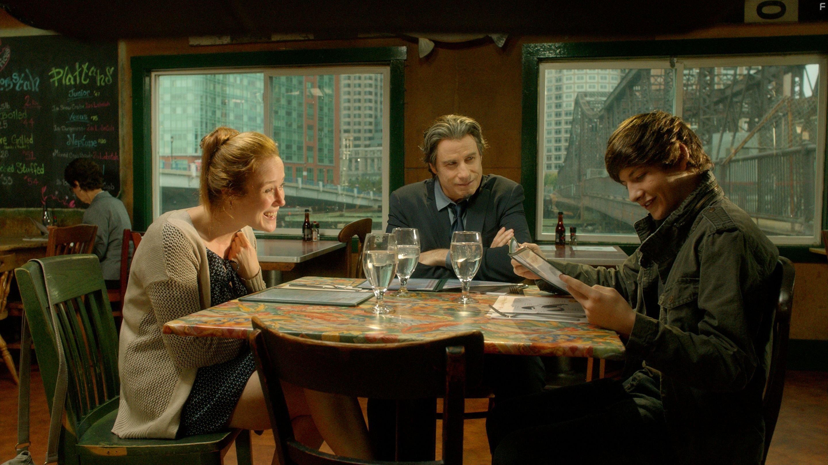 John Travolta, Jennifer Ehle, and Tye Sheridan in Фальсификатор (2014)