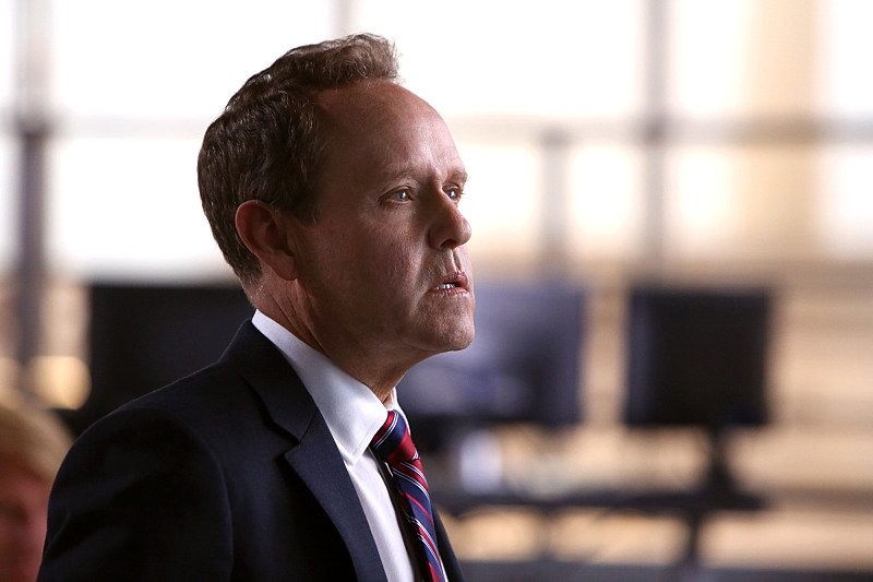 Peter MacNicol in CSI: Киберпространство (2015)
