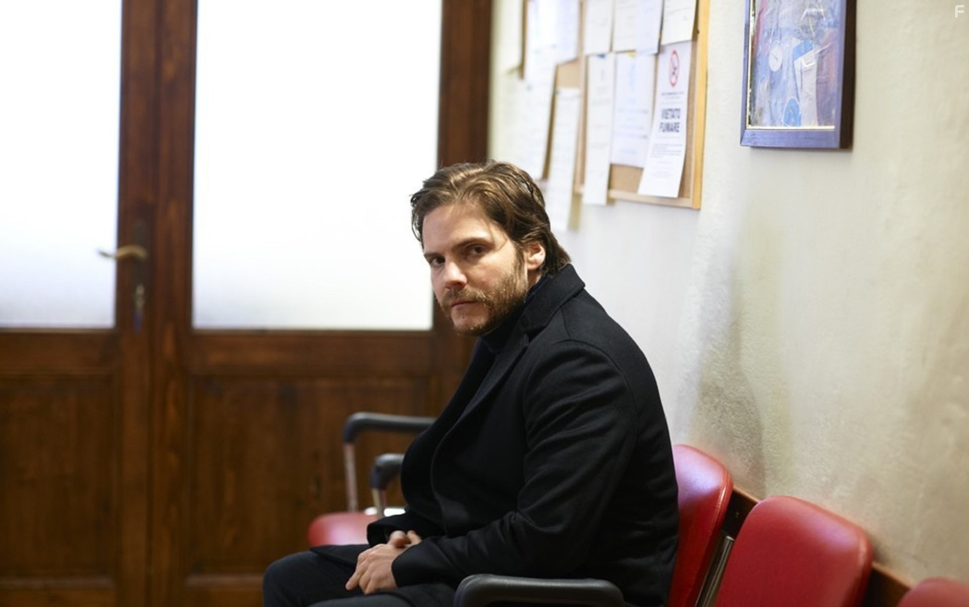 Daniel Br?hl in Ангельское личико (2014)