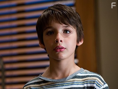 Dylan Kingwell in Возвращённые (2015)