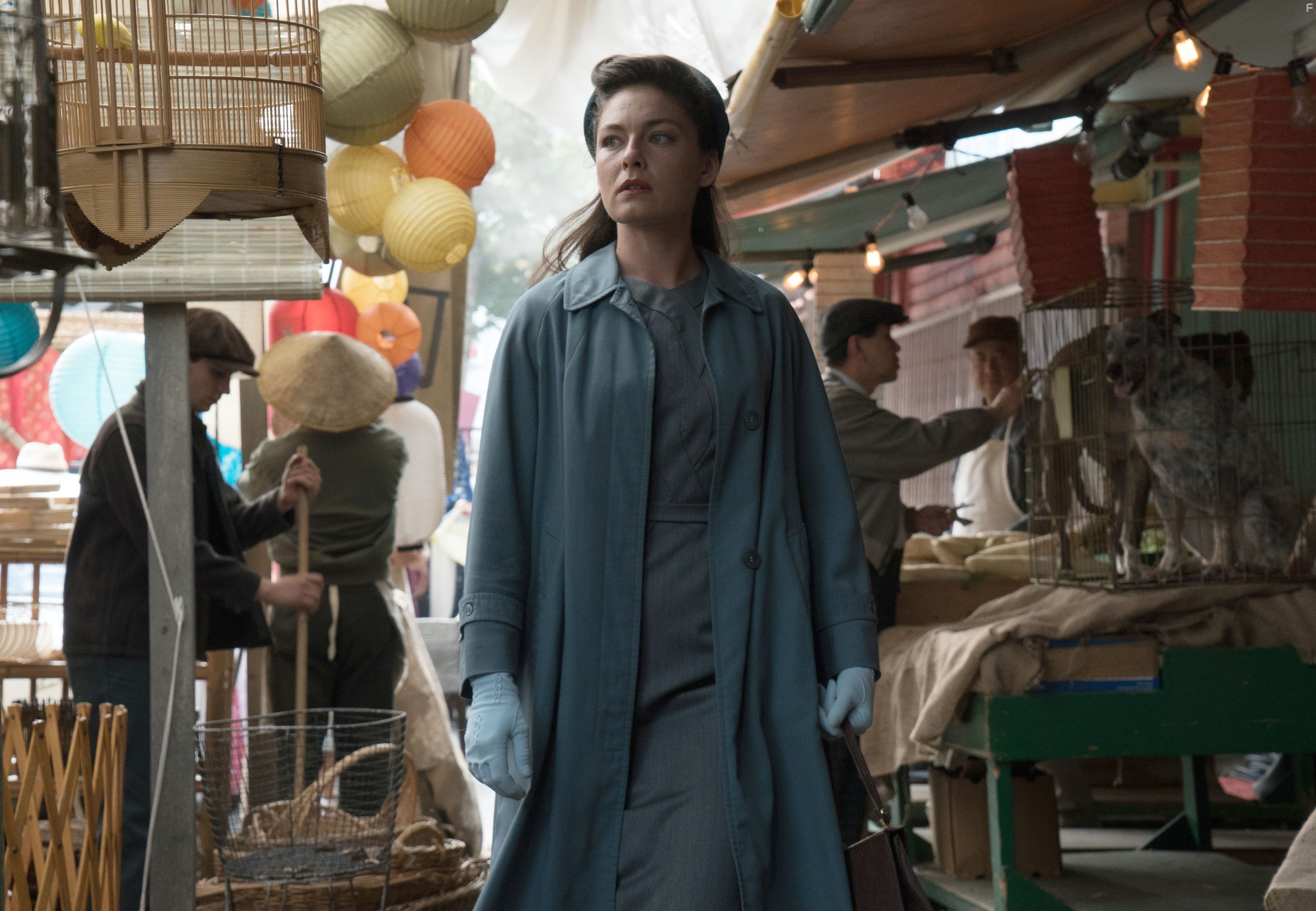 Alexa Davalos in Человек в высоком замке (2015)