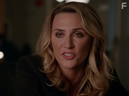 Jessica Harmon in Я - зомби (2015)