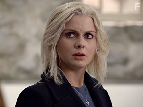 Rose McIver in Я - зомби (2015)