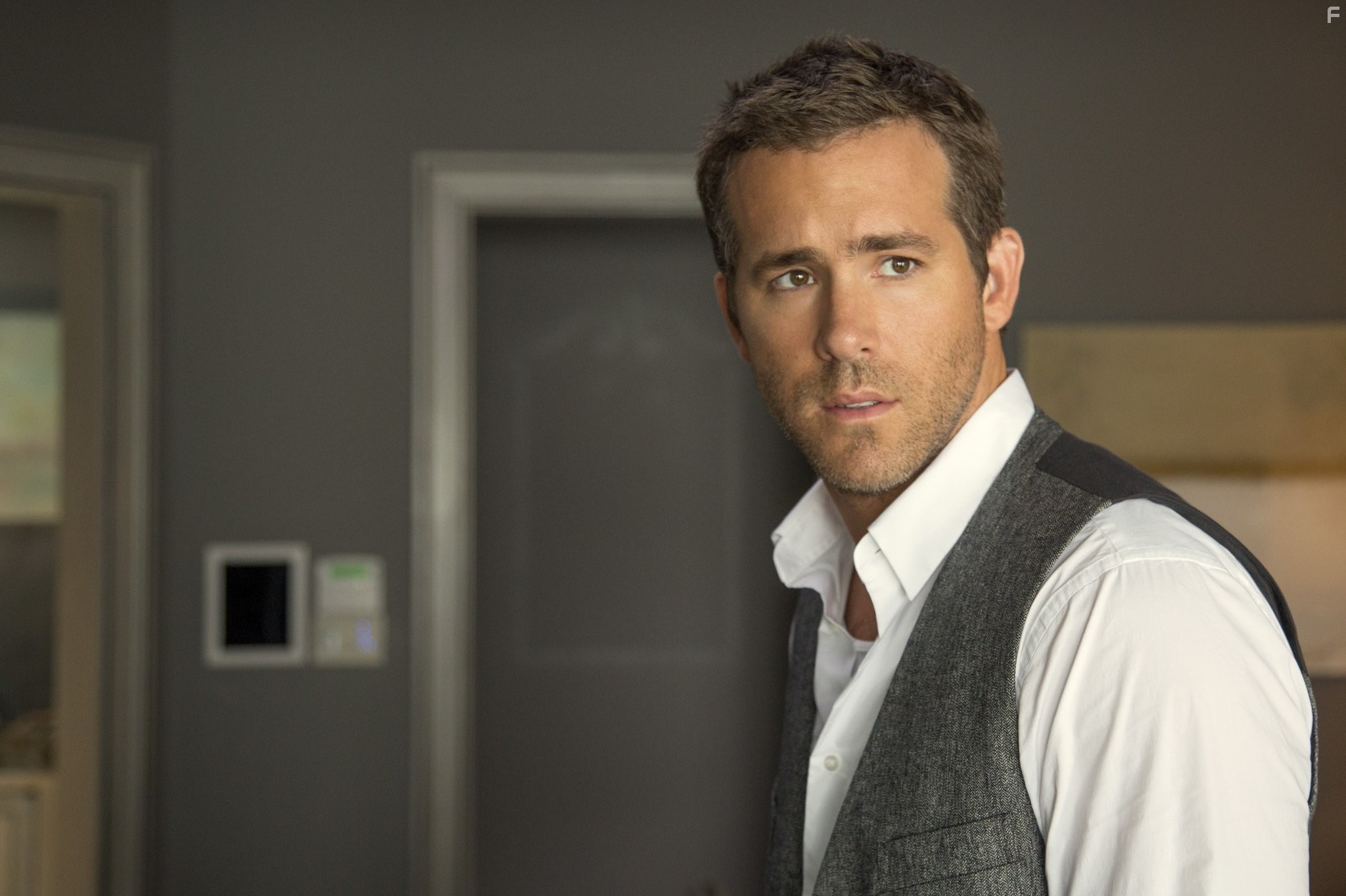 Ryan Reynolds in Вне/себя (2015)