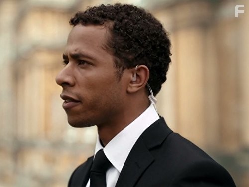 Члены королевской семьи (2015)