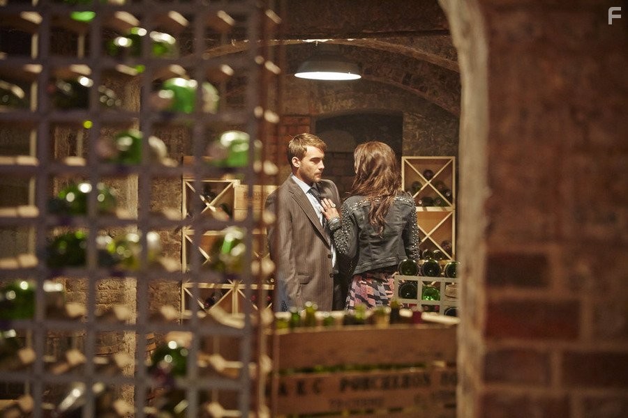 Alexandra Park in Члены королевской семьи (2015)