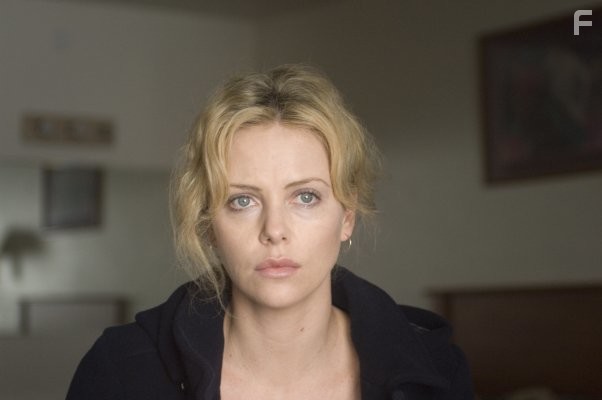 Charlize Theron in Пылающая равнина (2008)