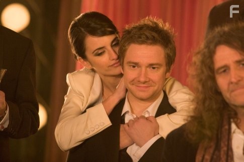 Pen?lope Cruz and Martin Freeman in Спокойной ночи (2007)