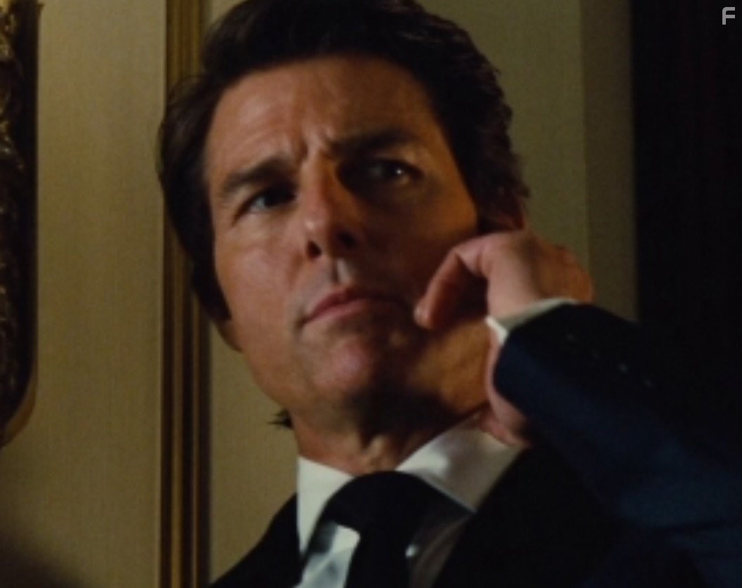 Tom Cruise in Миссия невыполнима: Племя изгоев (2015)