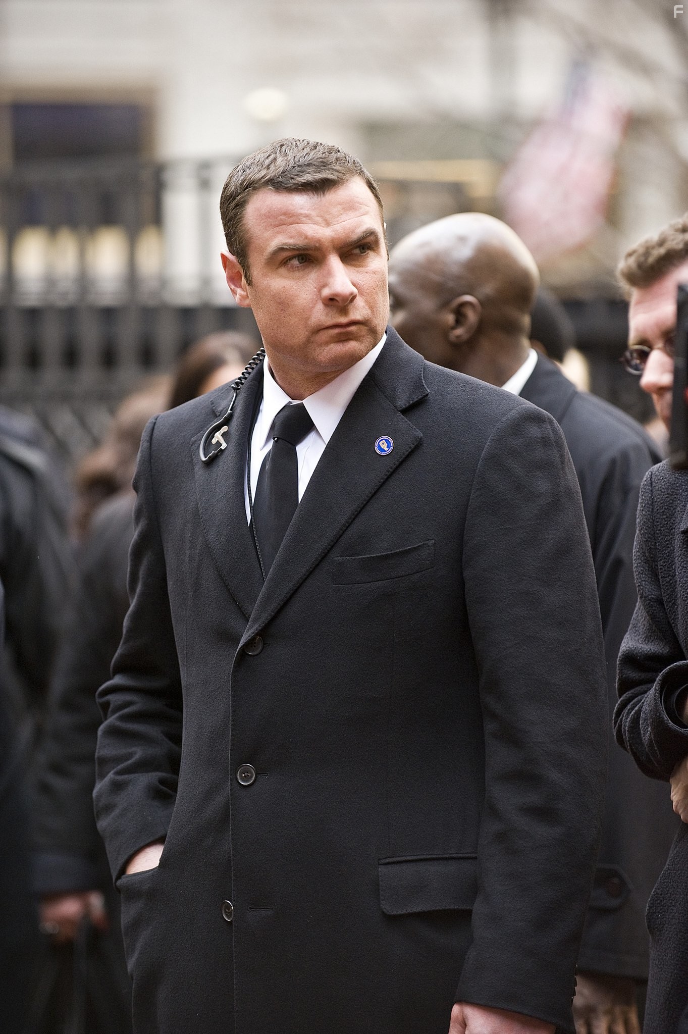 Liev Schreiber in Солт (2010)