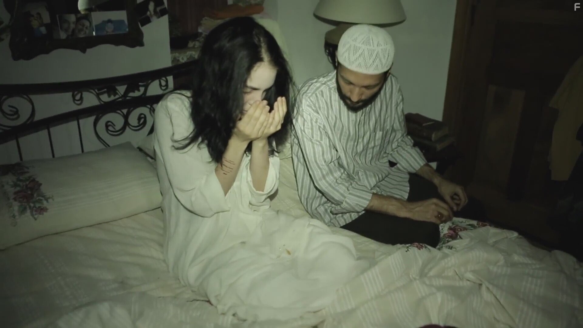 Даббе: История джинна (2012)