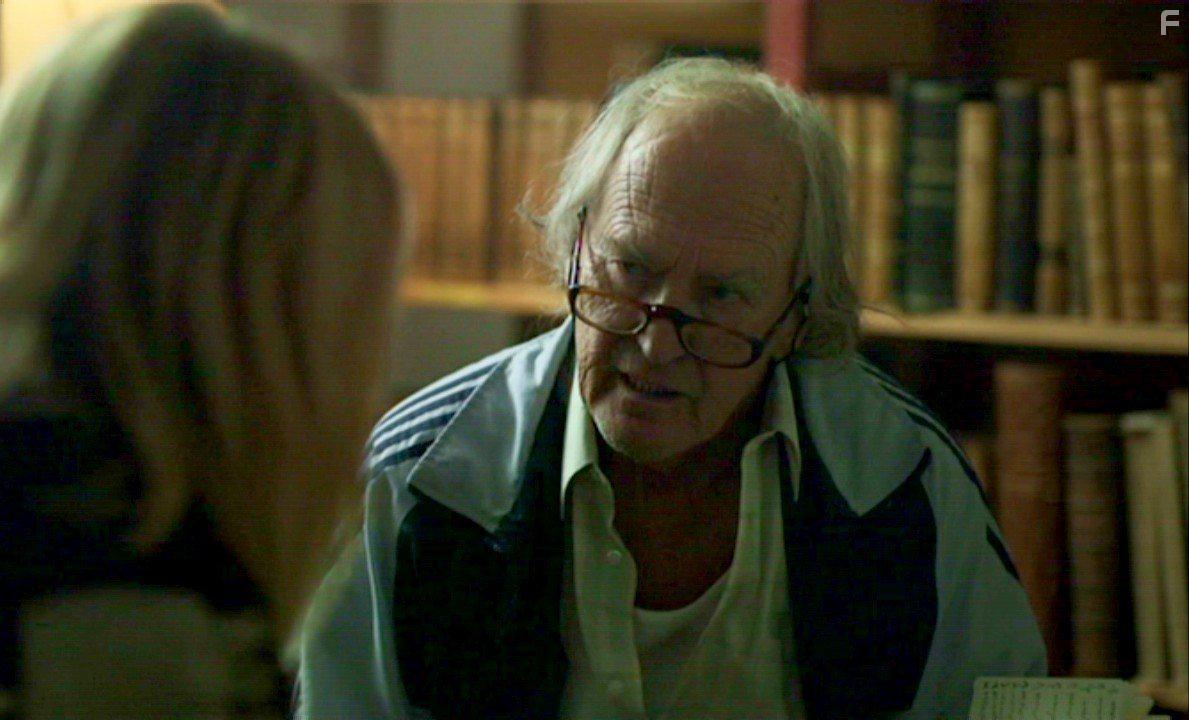 Moa Gammel and Hans Mosesson in Jordskott (2015)