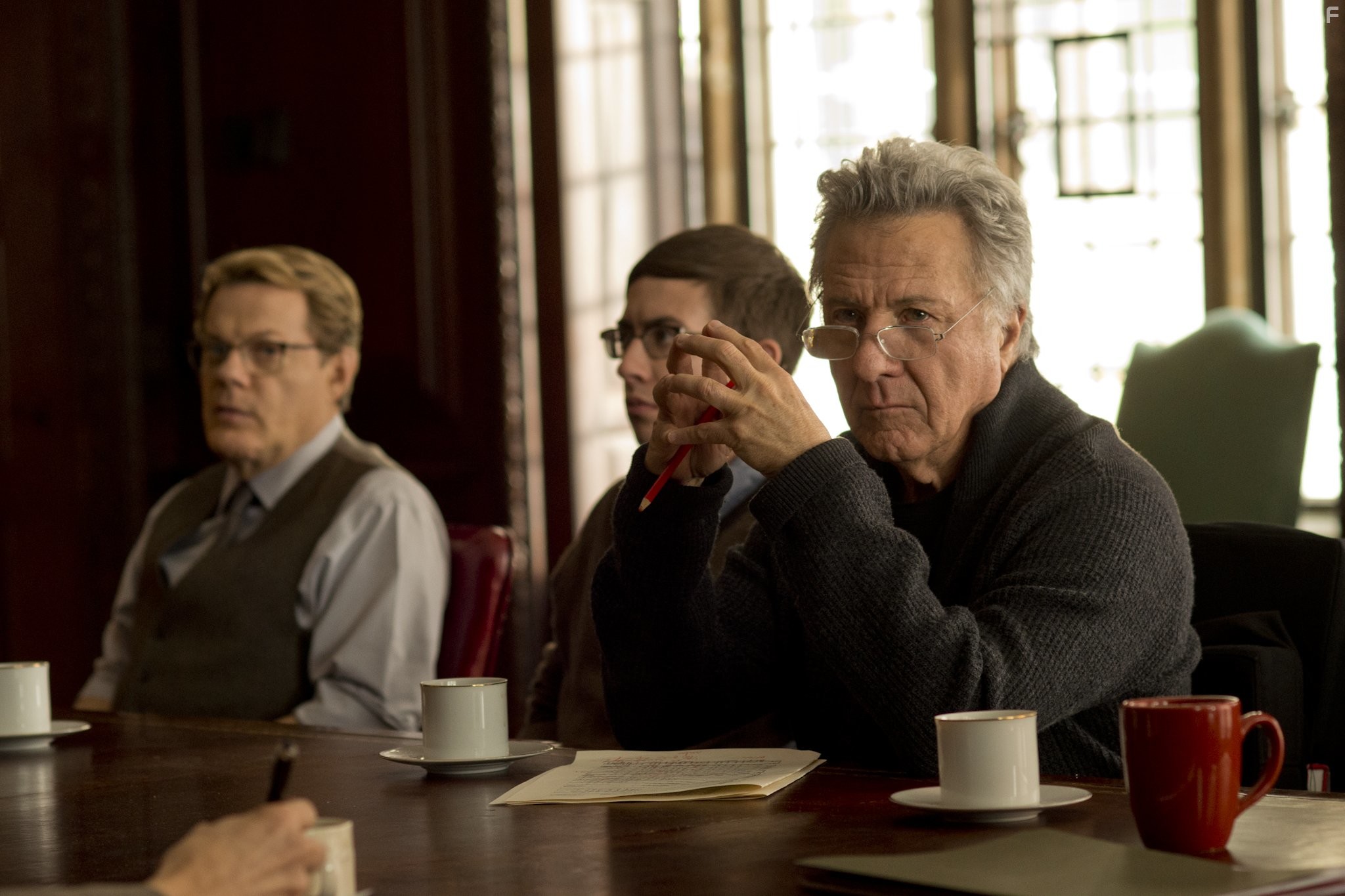 Dustin Hoffman, Eddie Izzard, and Kevin McHale in Хористы (2014)