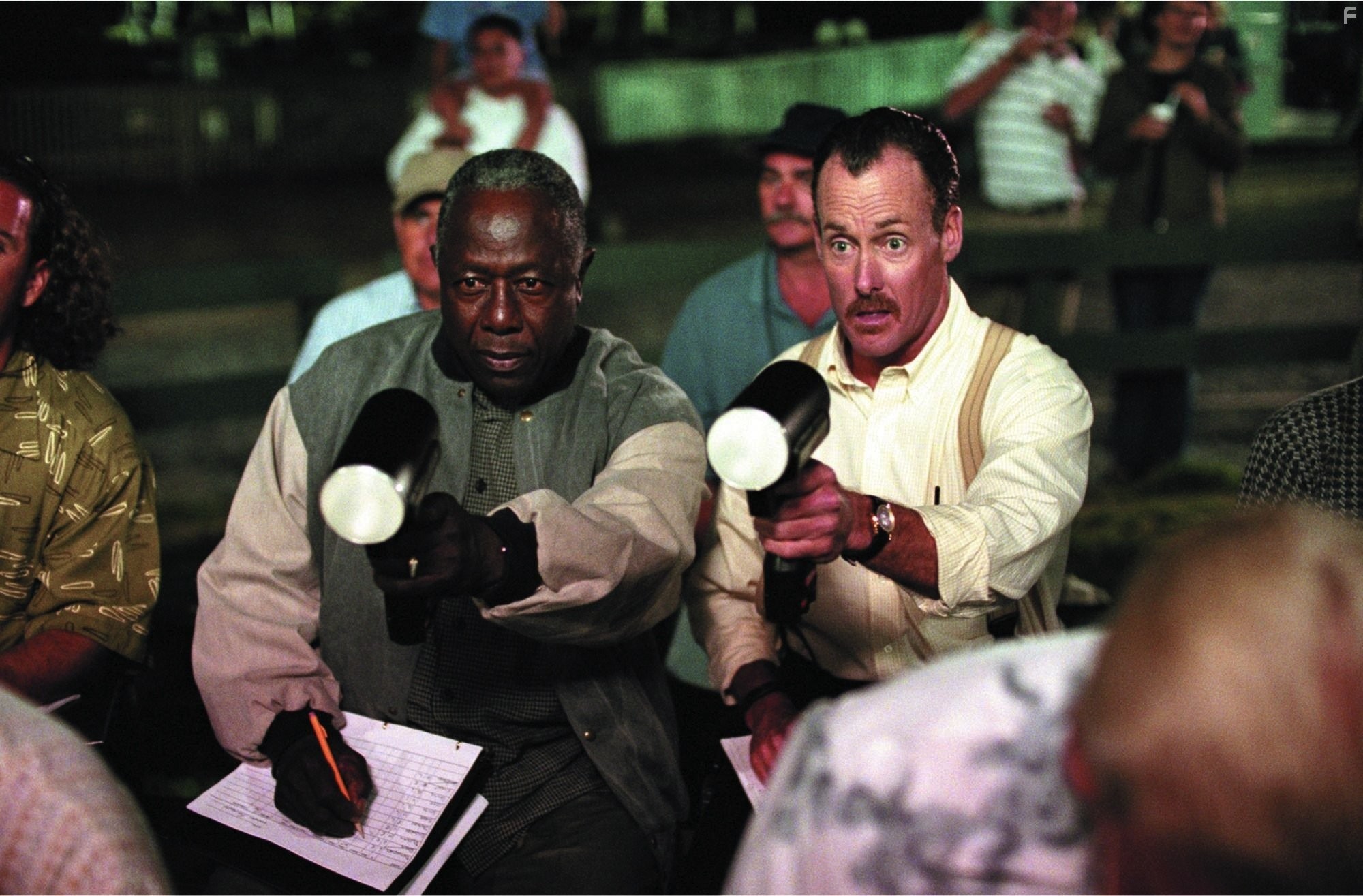 John C. McGinley and Hank Aaron in Летние игры (2001)