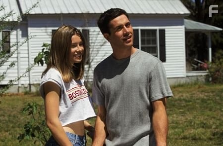 Jessica Biel and Freddie Prinze Jr. in Летние игры (2001)