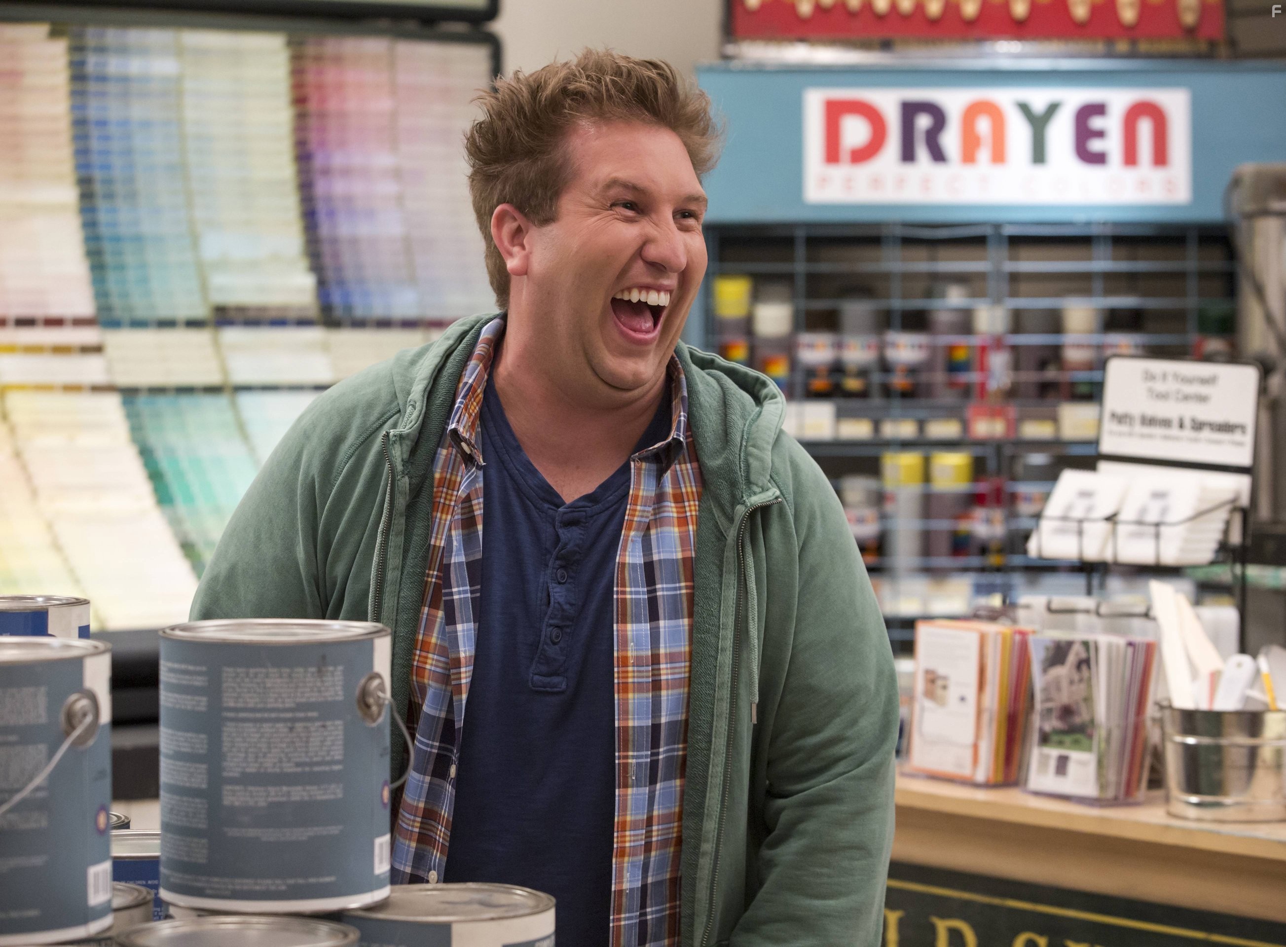 Nate Torrence in Чудаки-одиночки (2015)