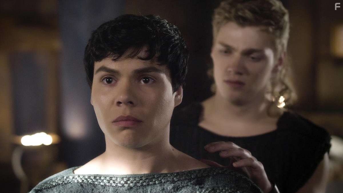 Levi Meaden and Wayne Burns in Олимп (2015)