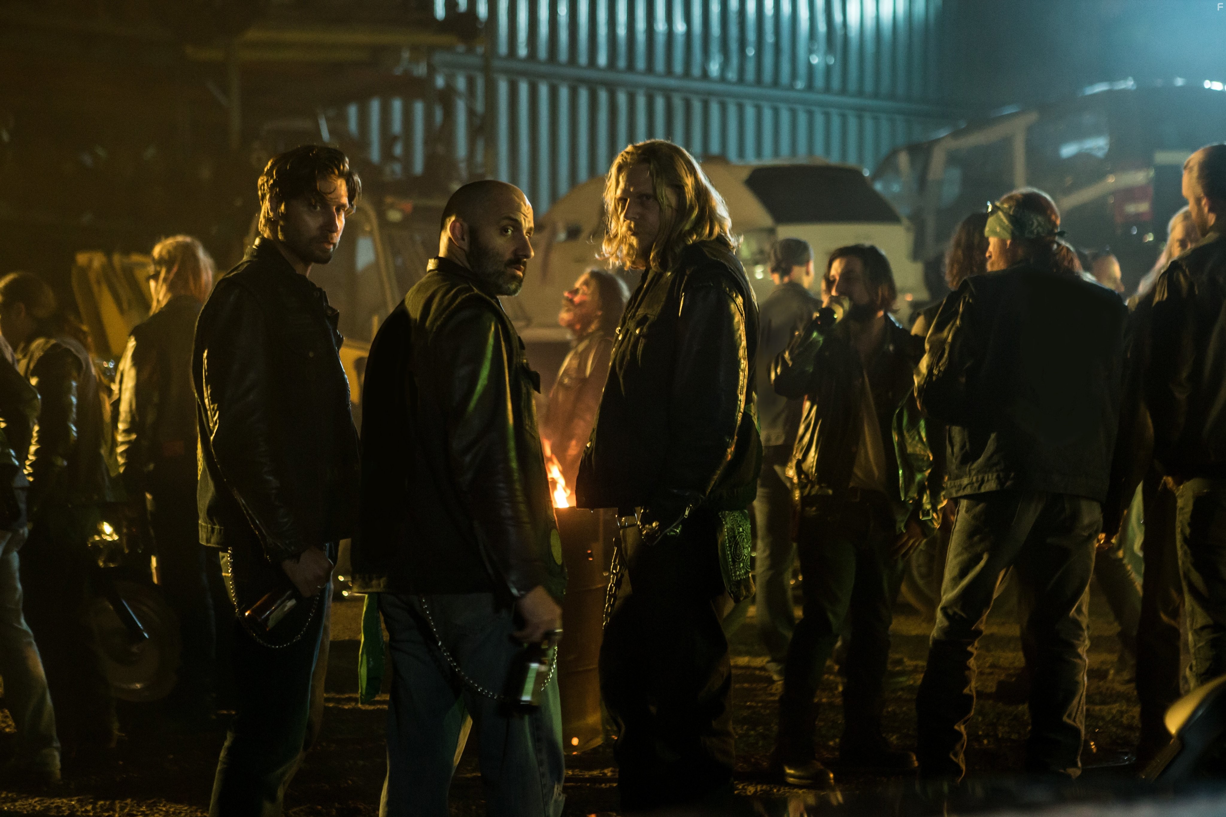 Под прикрытием (2015)