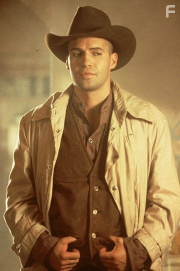 Billy Zane in Байки из склепа: Демон ночи (1995)