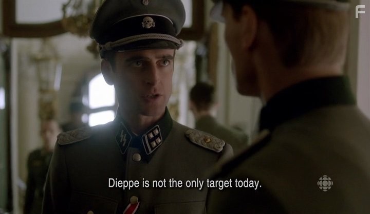 Jack Laskey in Лагерь Х (2015)