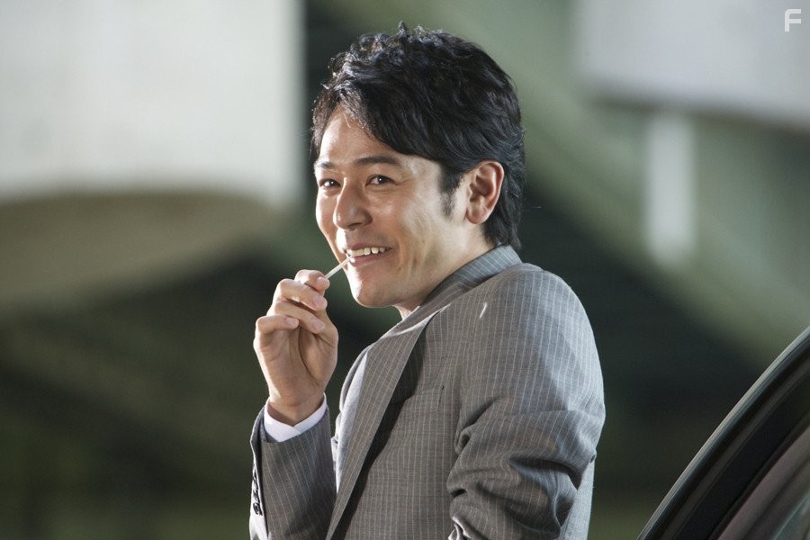 Satoshi Tsumabuki in Мир Канако (2014)