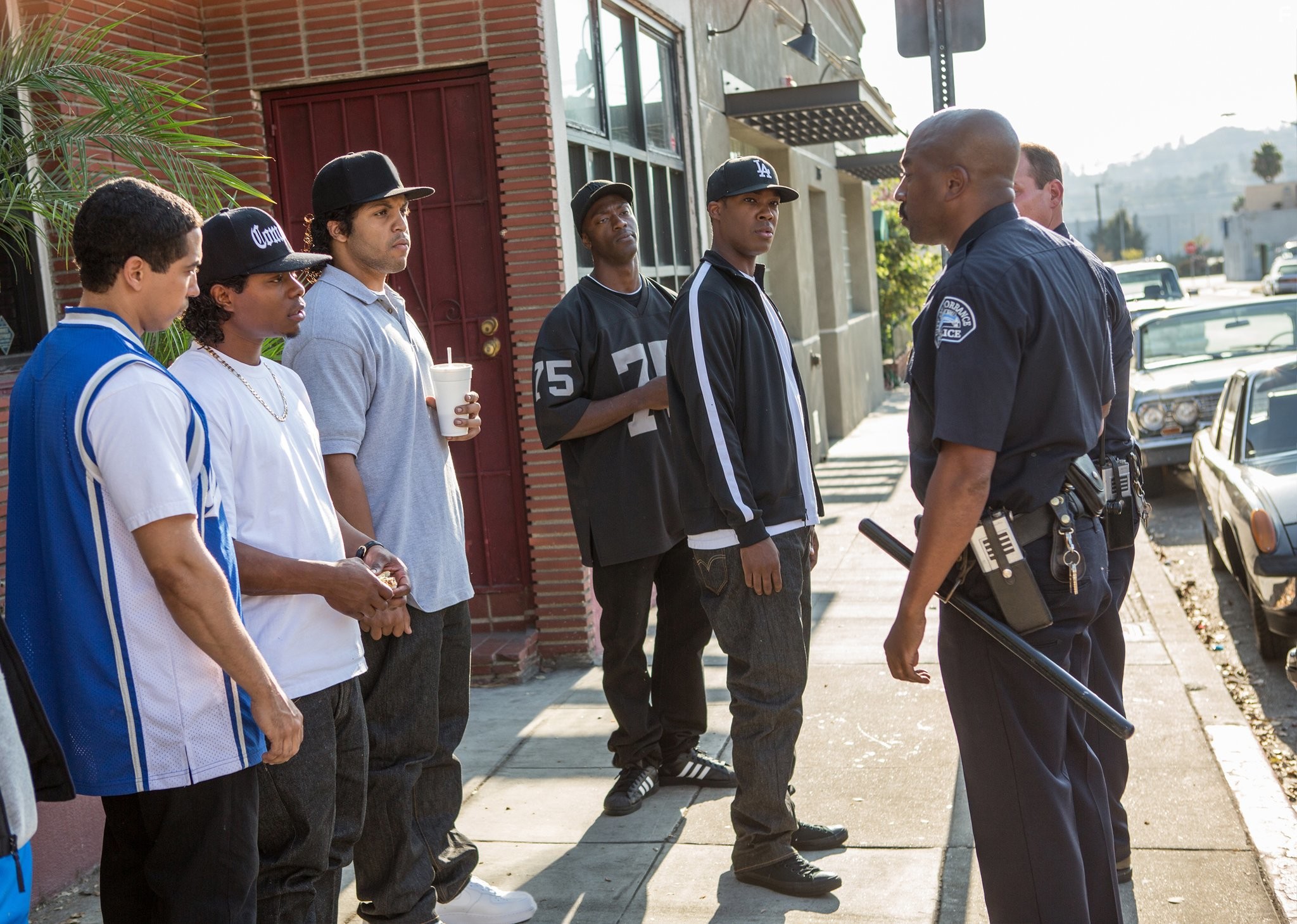 Neil Brown Jr., Aldis Hodge, Corey Hawkins, Jason Mitchell, and O'Shea Jackson Jr. in Голос улиц (2015)