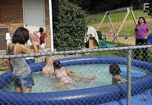 Jo Frost in Supernanny (2005)